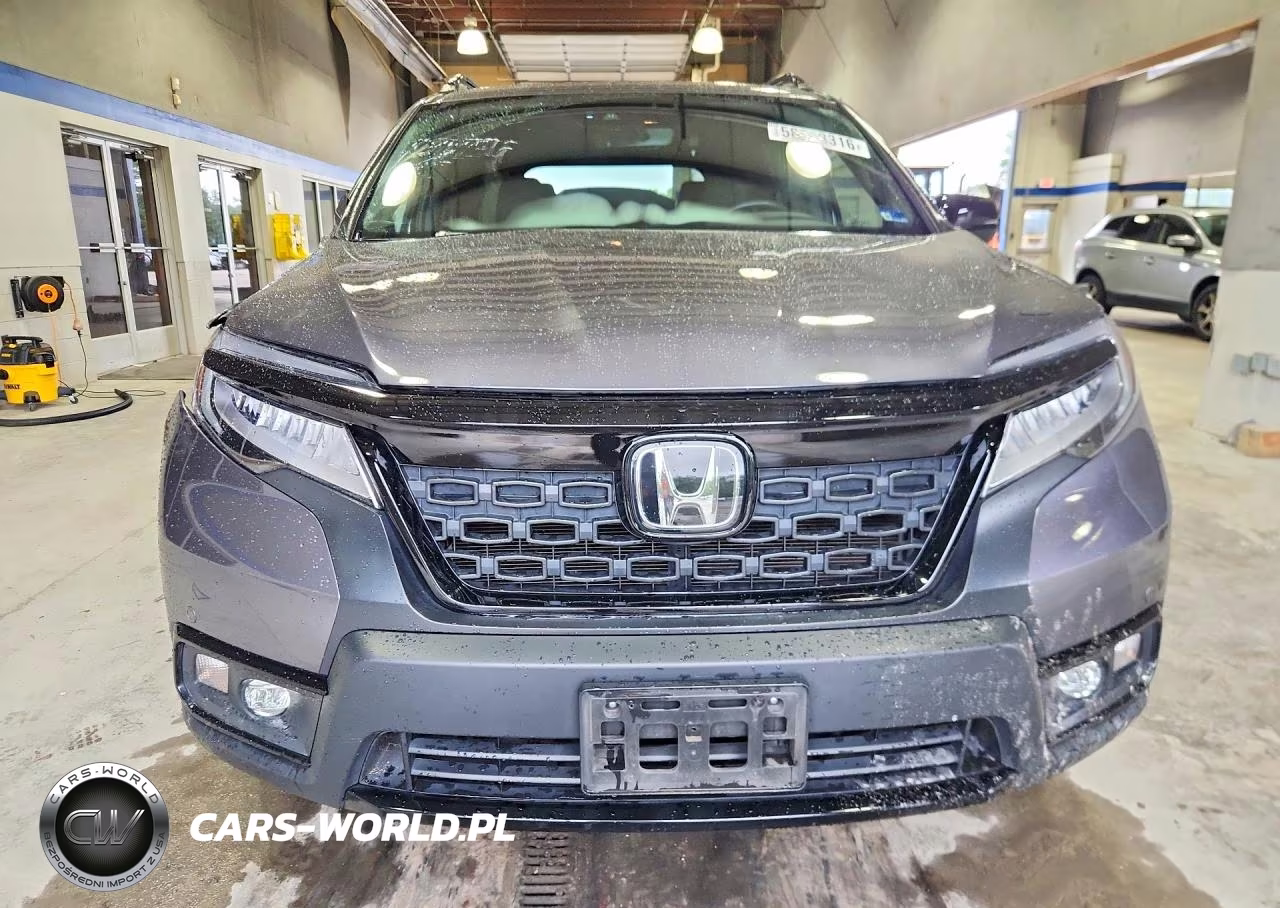 2021 Honda Passport Elite VIN:5FNYF8H01MB030104 - 5