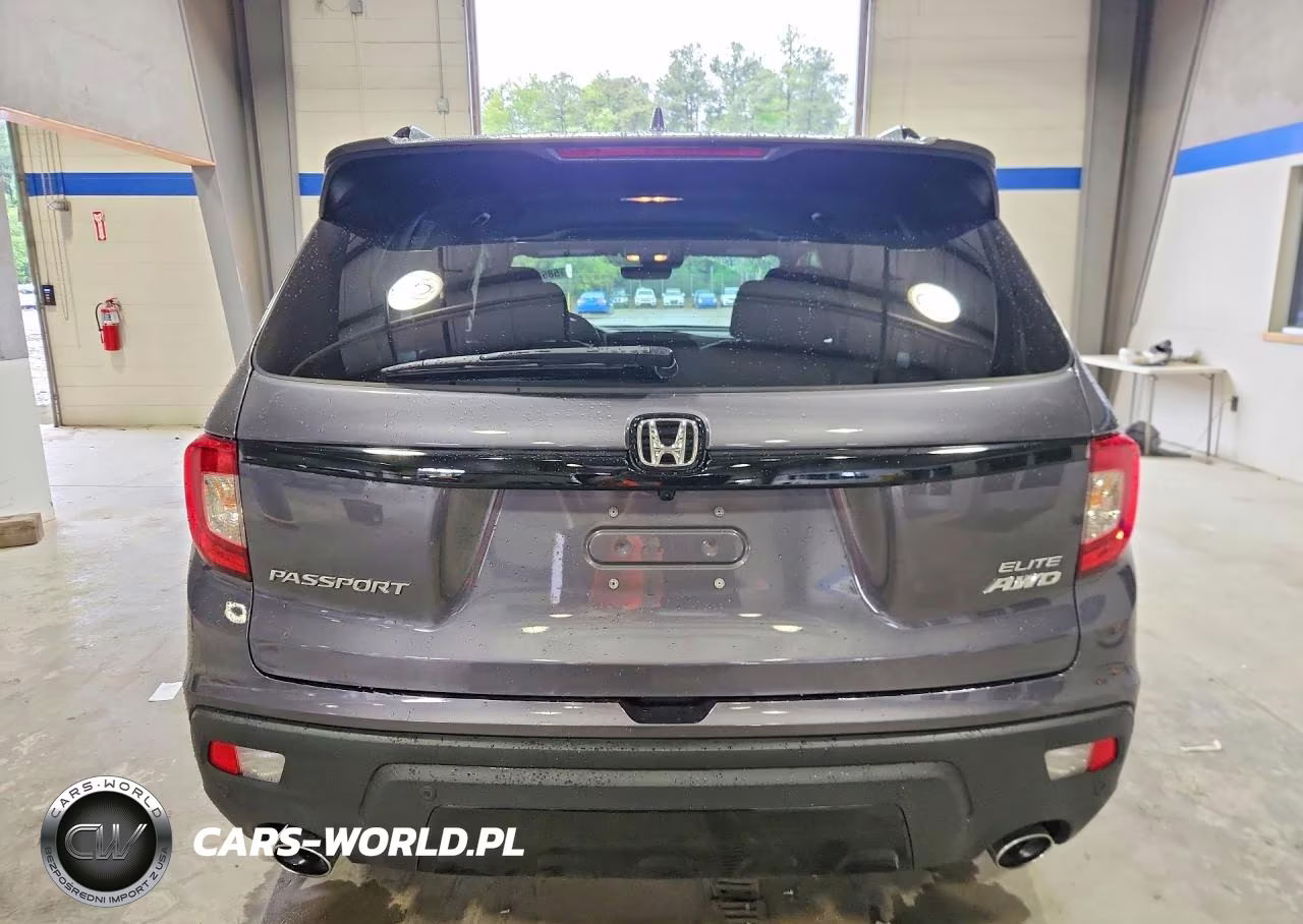 2021 Honda Passport Elite VIN:5FNYF8H01MB030104 - 6