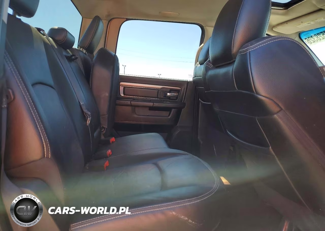 2015 Ram 1500 Sport VIN:1C6RR7MT3FS558360 - 10