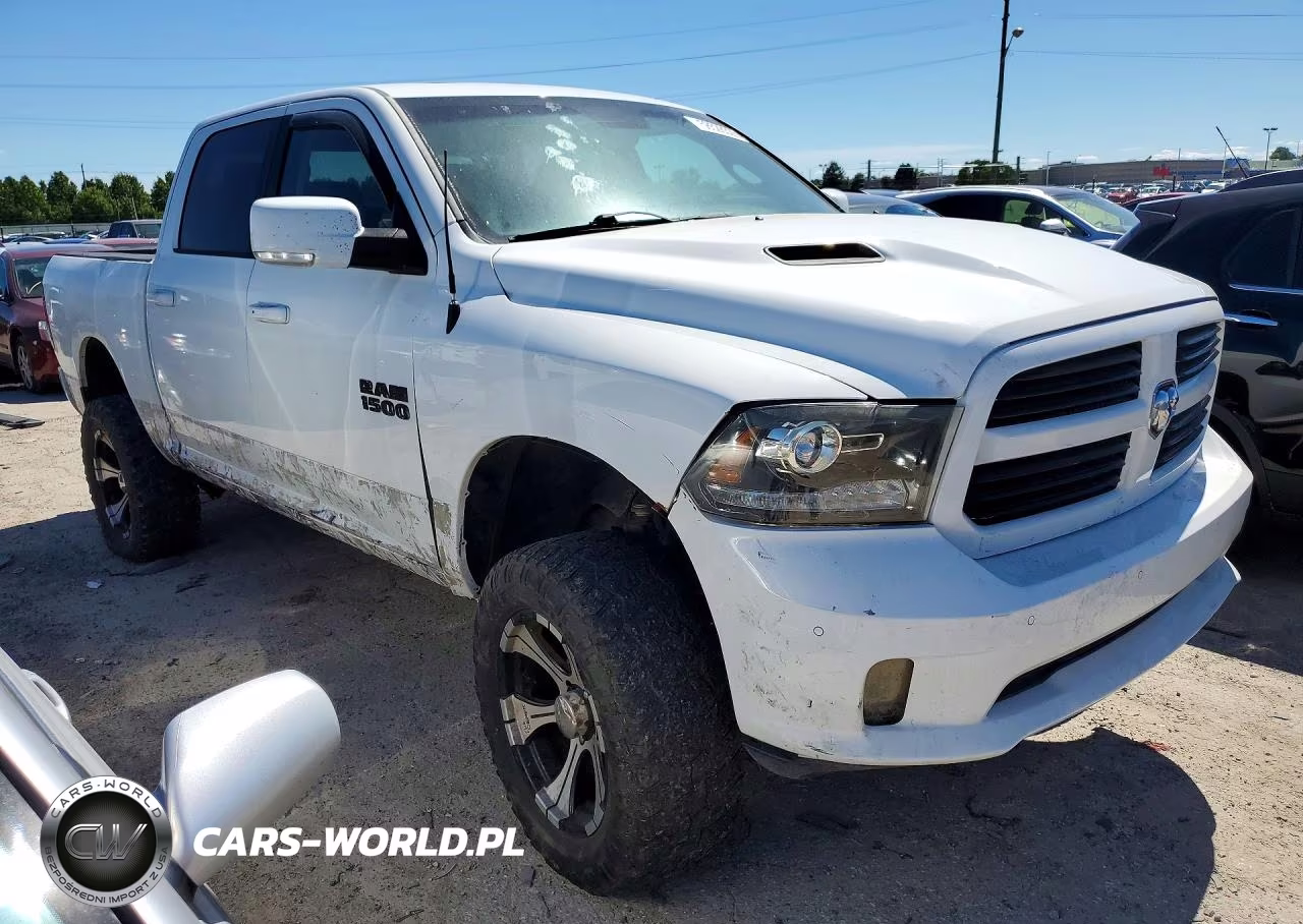 2015 Ram 1500 Sport VIN:1C6RR7MT3FS558360 - 4