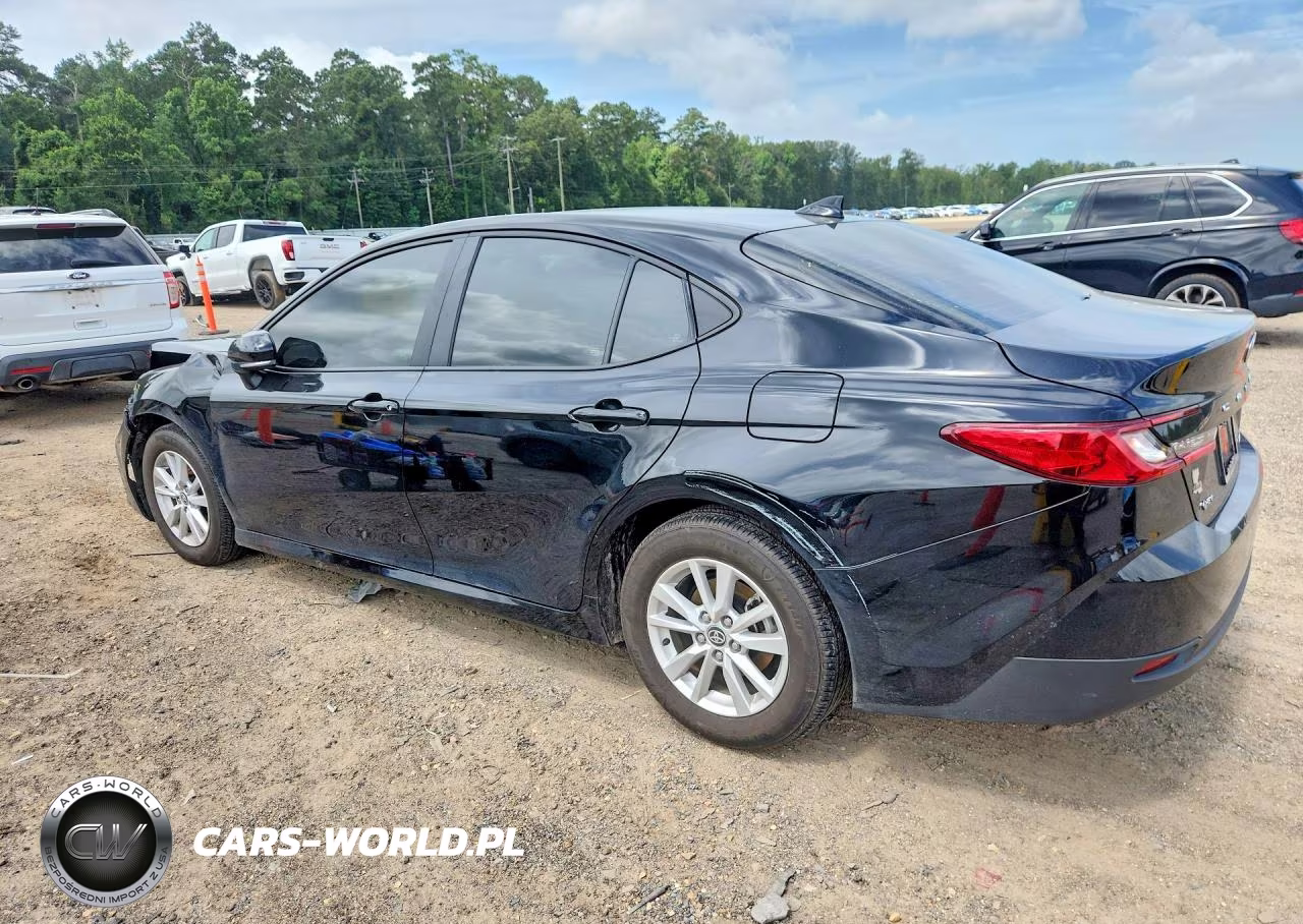2026 Toyota Camry Le VIN:4T1DAACKXTU706578 - 2