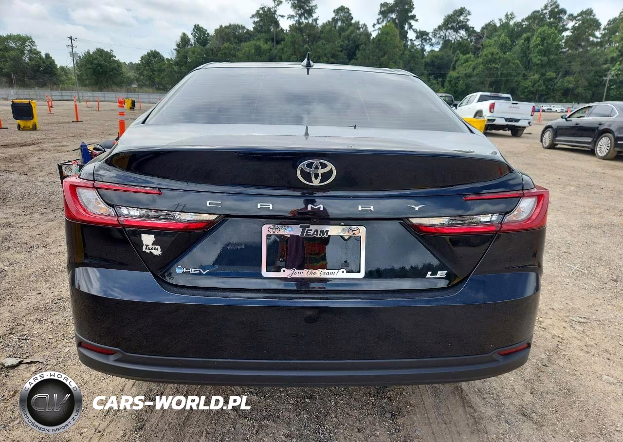 2026 Toyota Camry Le VIN:4T1DAACKXTU706578 - 6