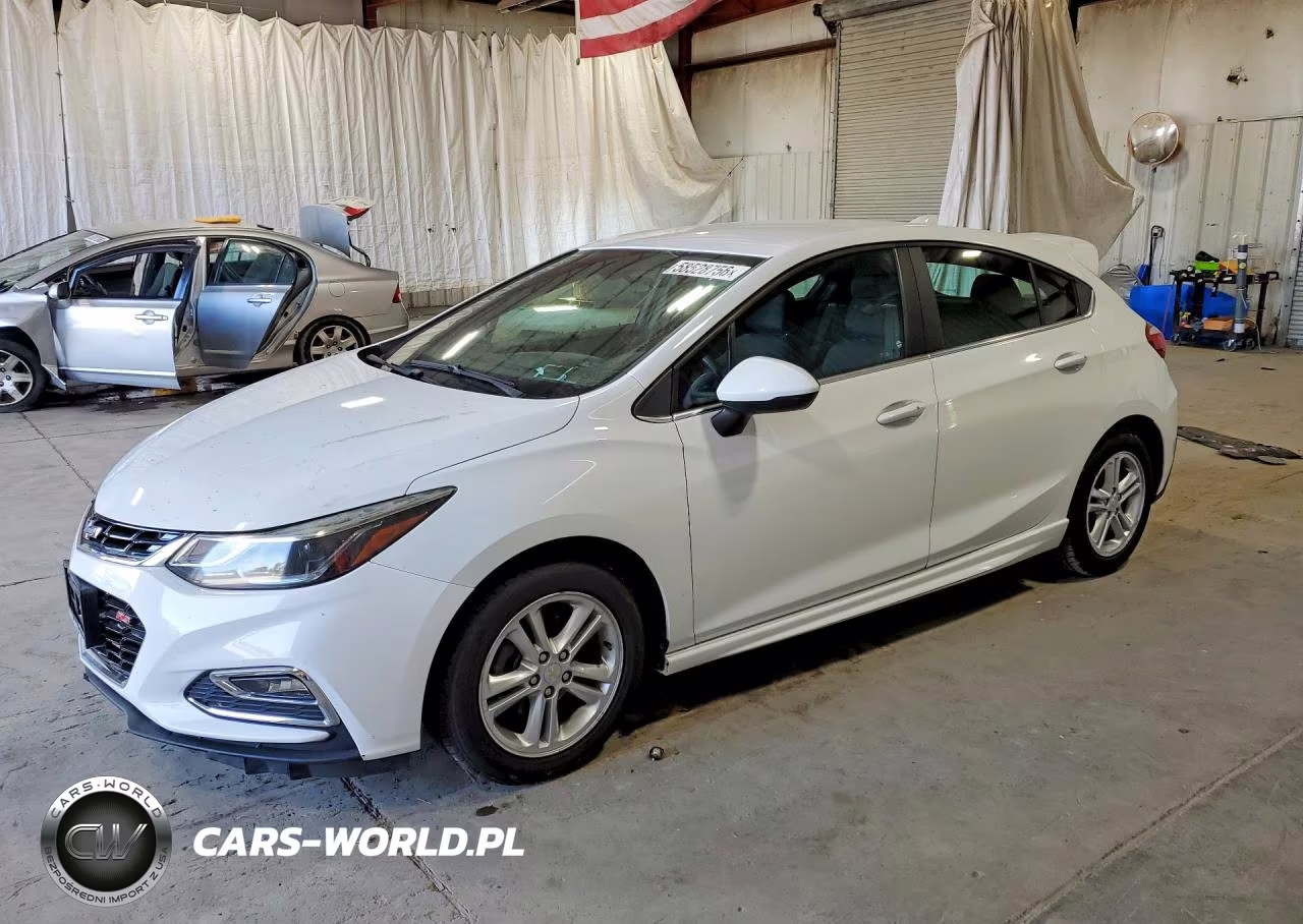2017 Chevrolet Cruze Lt – zdjęcie 1 z 13