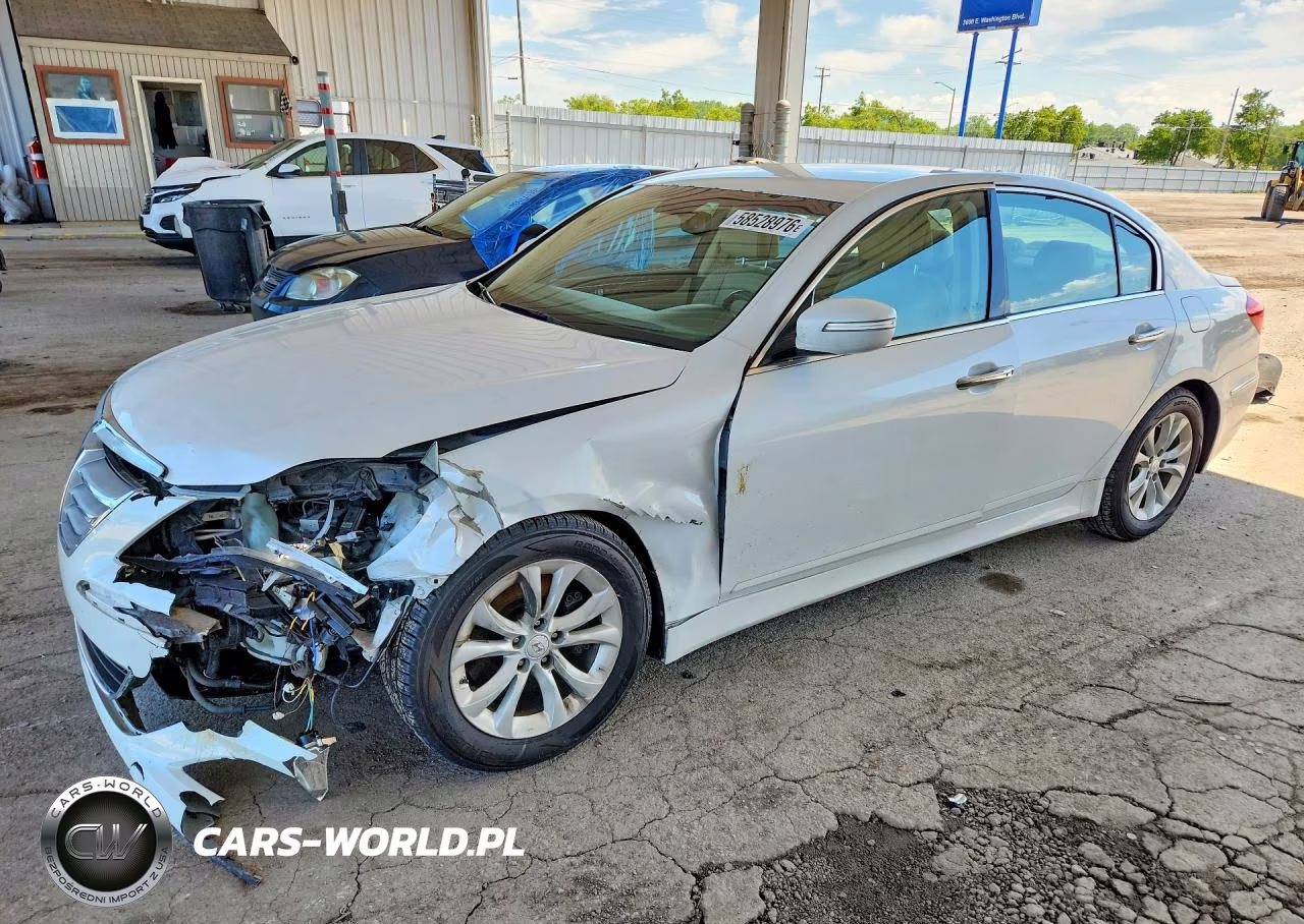 2013 Hyundai Genesis 3.8L – zdjęcie 1 z 12