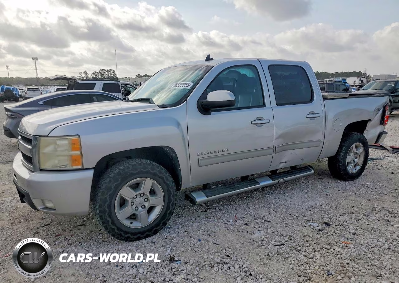2011 Chevrolet Silverado K1500 Ltz – zdjęcie 1 z 12