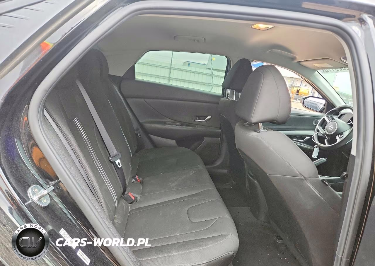 2021 Hyundai Elantra Sel VIN:KMHLM4AG5MU065800 - 10