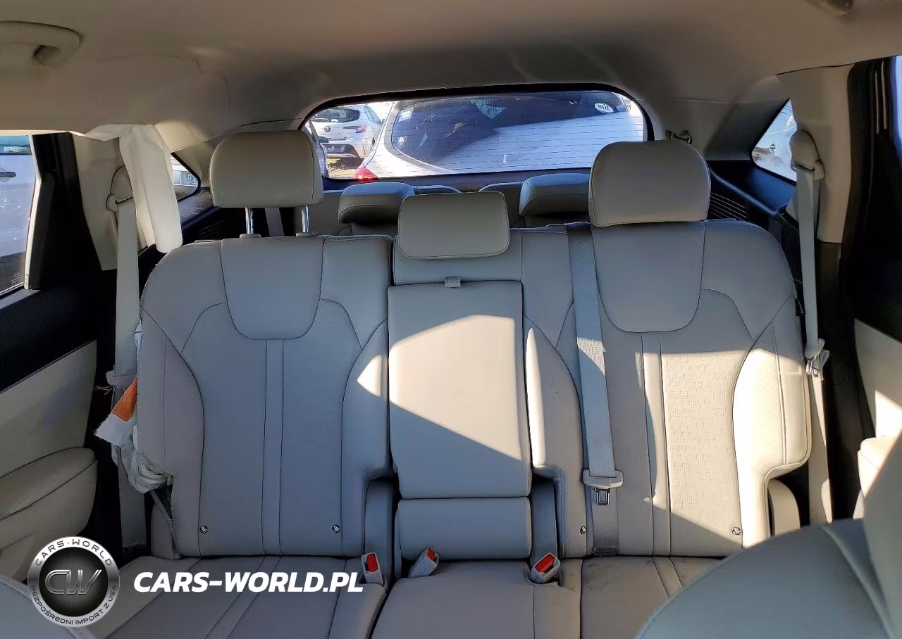 2025 Kia Sorento S VIN:5XYRLDJC2SG374315 - 10
