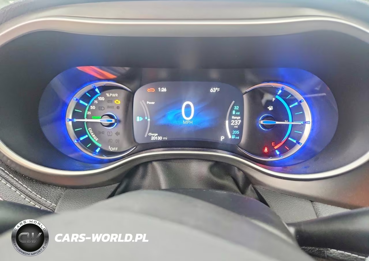 2023 Chrysler Pacifica Hybrid Touring L VIN:2C4RC1L76PR523309 - 9