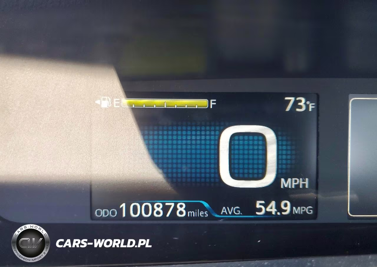 2019 Toyota Prius Le VIN:JTDKARFU3K3075944 - 9