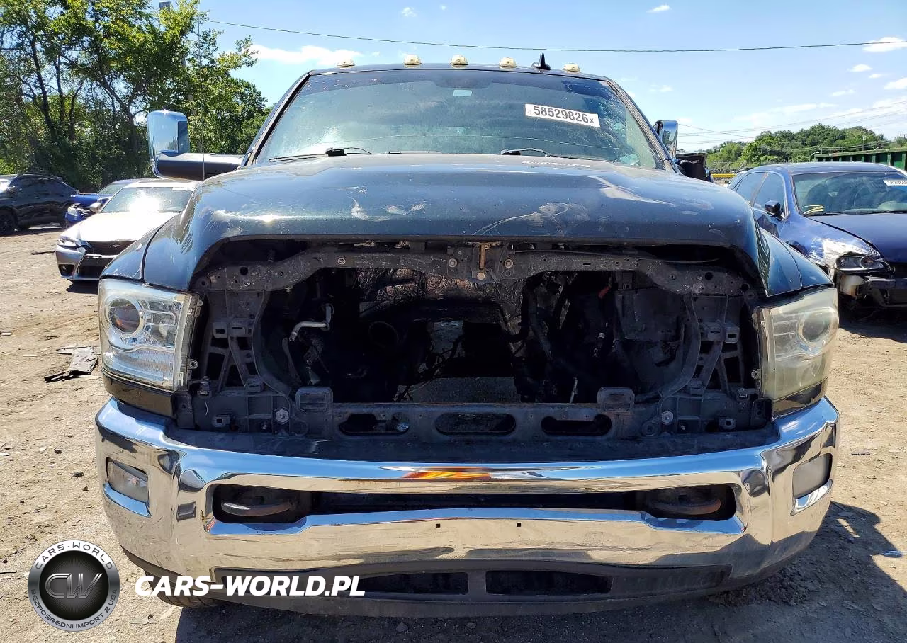 2015 Ram 3500 Laramie VIN:3C63RRJL9FG550373 - 5
