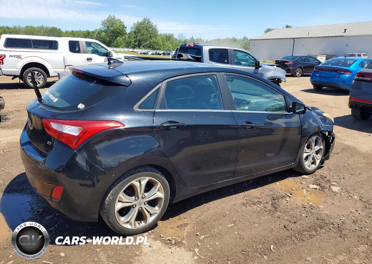 2013 Hyundai Elantra Gt Base VIN:KMHD35LE5DU041604 - 3