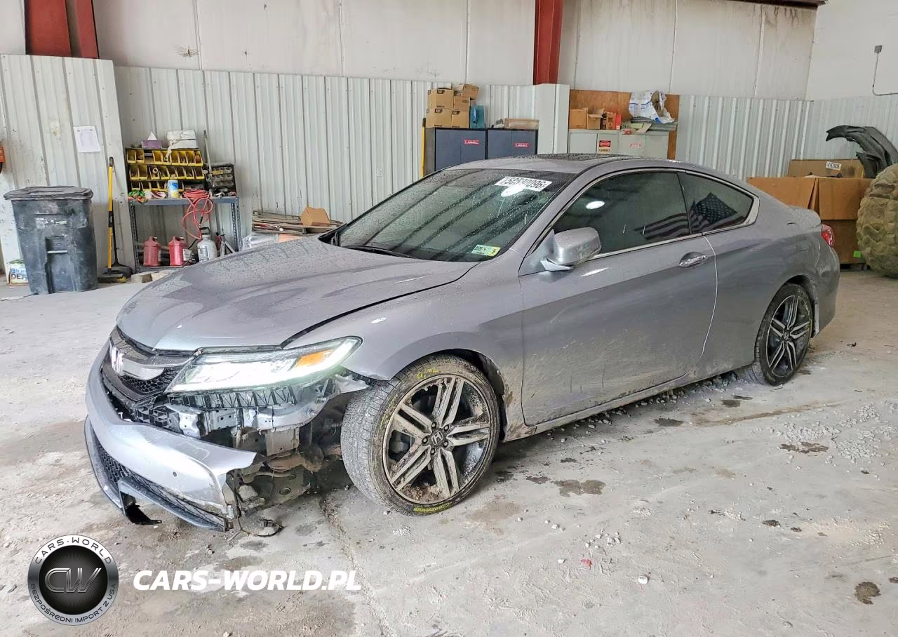 2017 Honda Accord Touring – zdjęcie 1 z 12