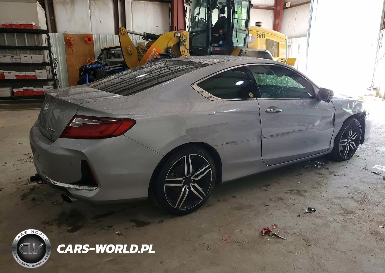 2017 Honda Accord Touring VIN:1HGCT2B06HA003814 - 3