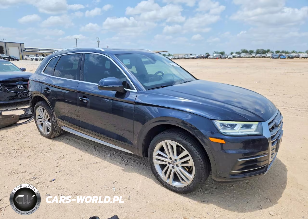 2018 Audi Q5 Premium Plus VIN:WA1BNAFY0J2193134 - 4