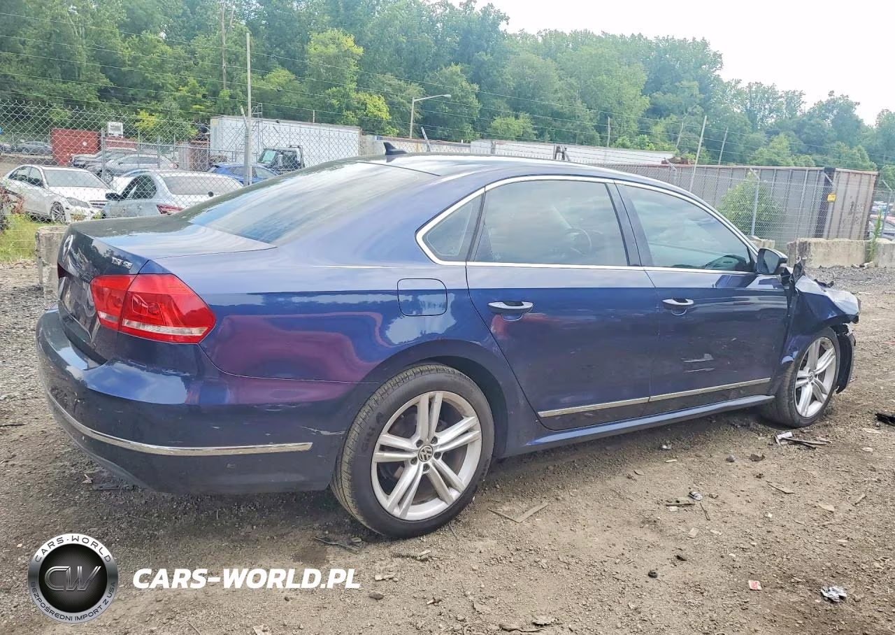 2015 Volkswagen Passat Se VIN:1VWBT7A3XFC024473 - 3