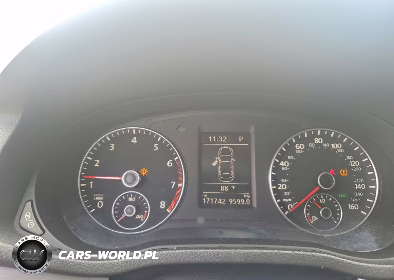 2015 Volkswagen Passat Se VIN:1VWBT7A3XFC024473 - 9