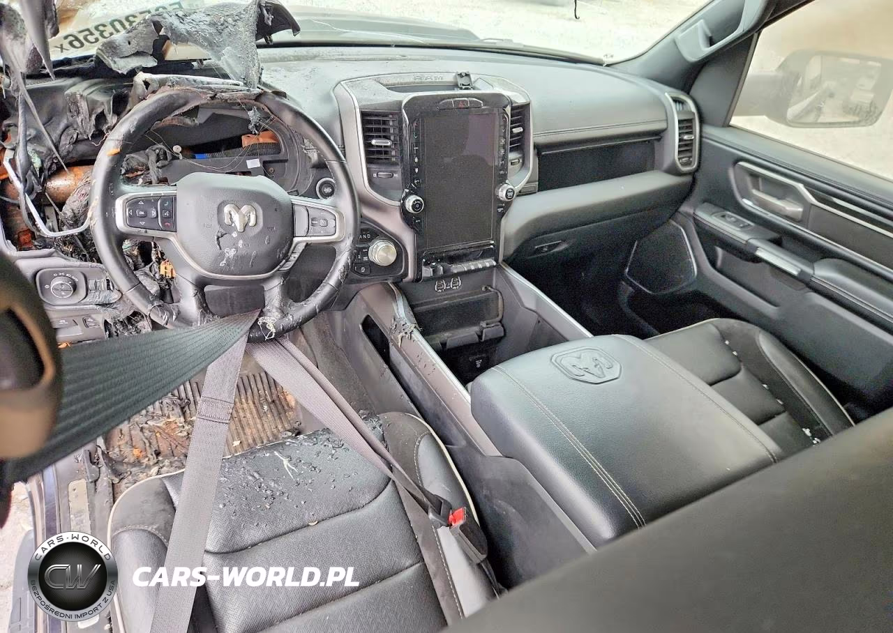 2021 Ram 1500 Laramie VIN:1C6SRFJT1MN683336 - 8