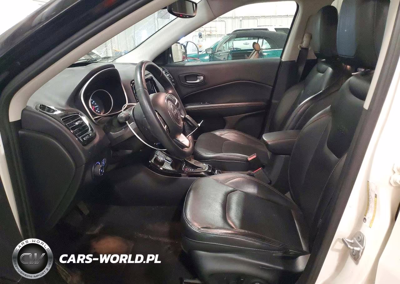 2018 Jeep Compass Limited VIN:3C4NJDCB2JT192114 - 7