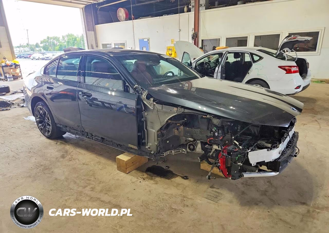 2025 BMW I5 xDrive 40 VIN:WBY13HG06SCT42679 - 4
