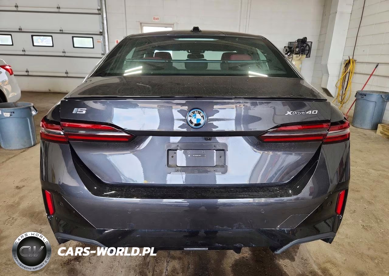 2025 BMW I5 xDrive 40 VIN:WBY13HG06SCT42679 - 6