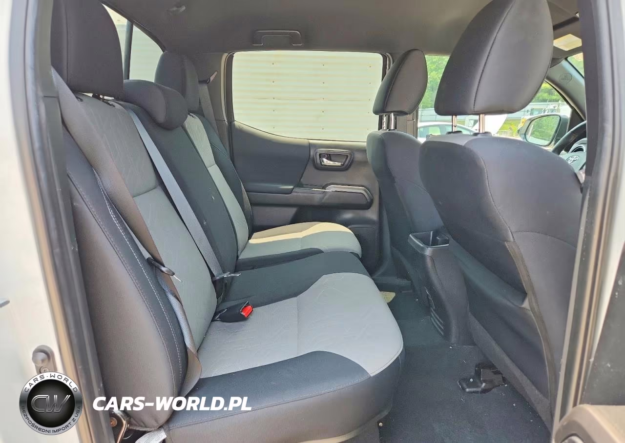 2023 Toyota Tacoma Trd Off-Road VIN:3TMCZ5AN0PM622955 - 10