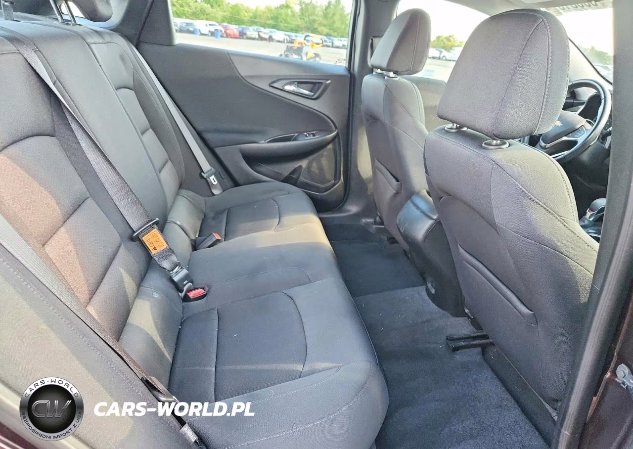 2021 Chevrolet Malibu Rs VIN:1G1ZG5ST6MF056267 - 10