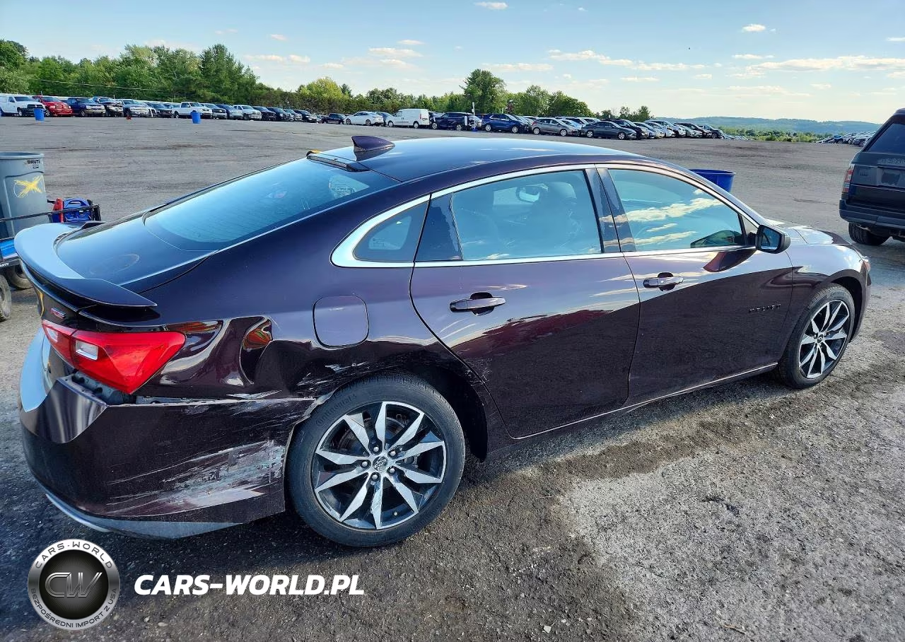 2021 Chevrolet Malibu Rs VIN:1G1ZG5ST6MF056267 - 3