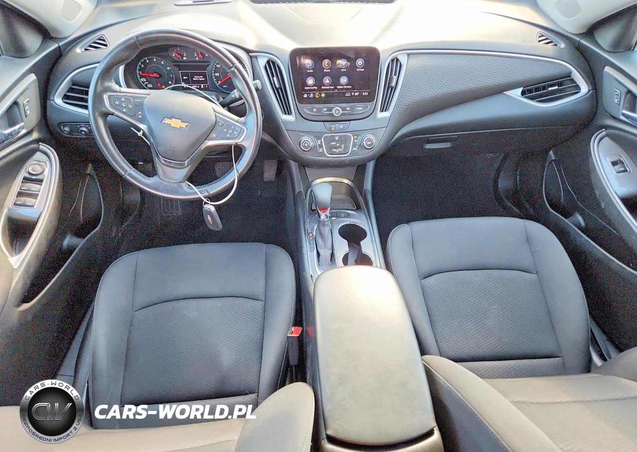 2021 Chevrolet Malibu Rs VIN:1G1ZG5ST6MF056267 - 8