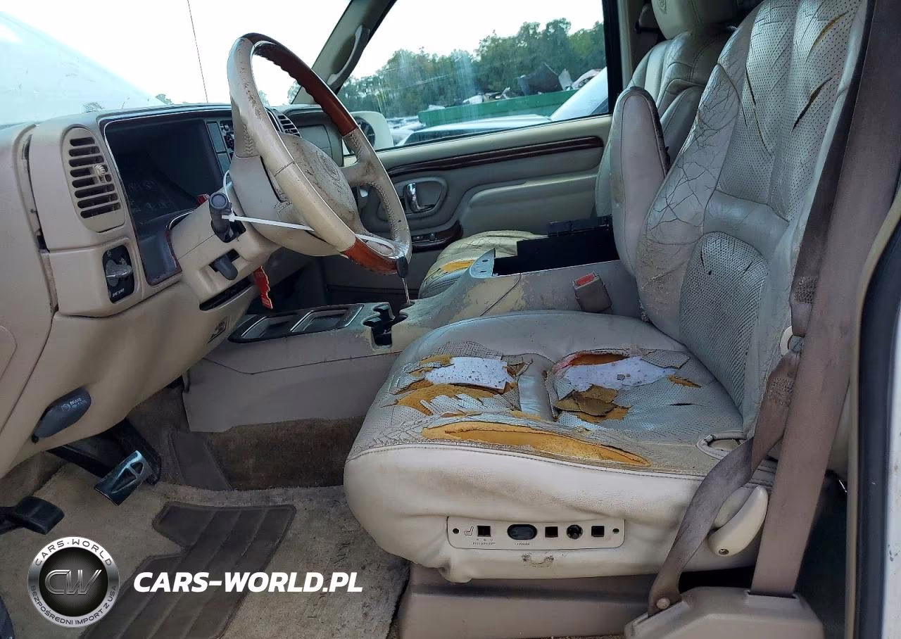 2000 Cadillac Escalade Luxury VIN:1GYEK63R4YR221227 - 7