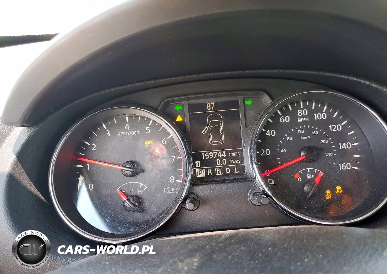2011 Nissan Rogue S VIN:JN8AS5MVXBW284260 - 9