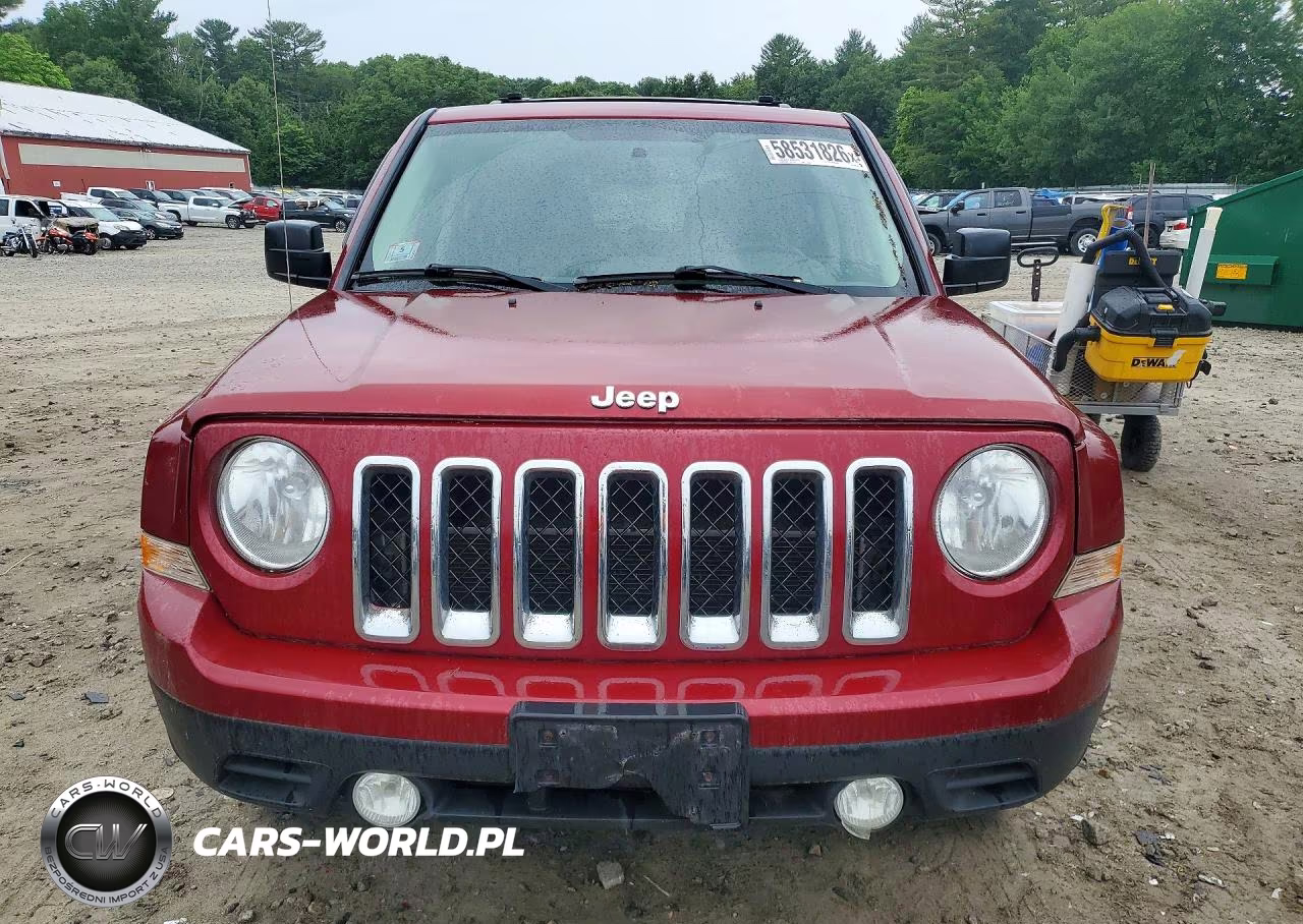 2012 Jeep Patriot Latitude VIN:1C4NJRFB4CD683625 - 5