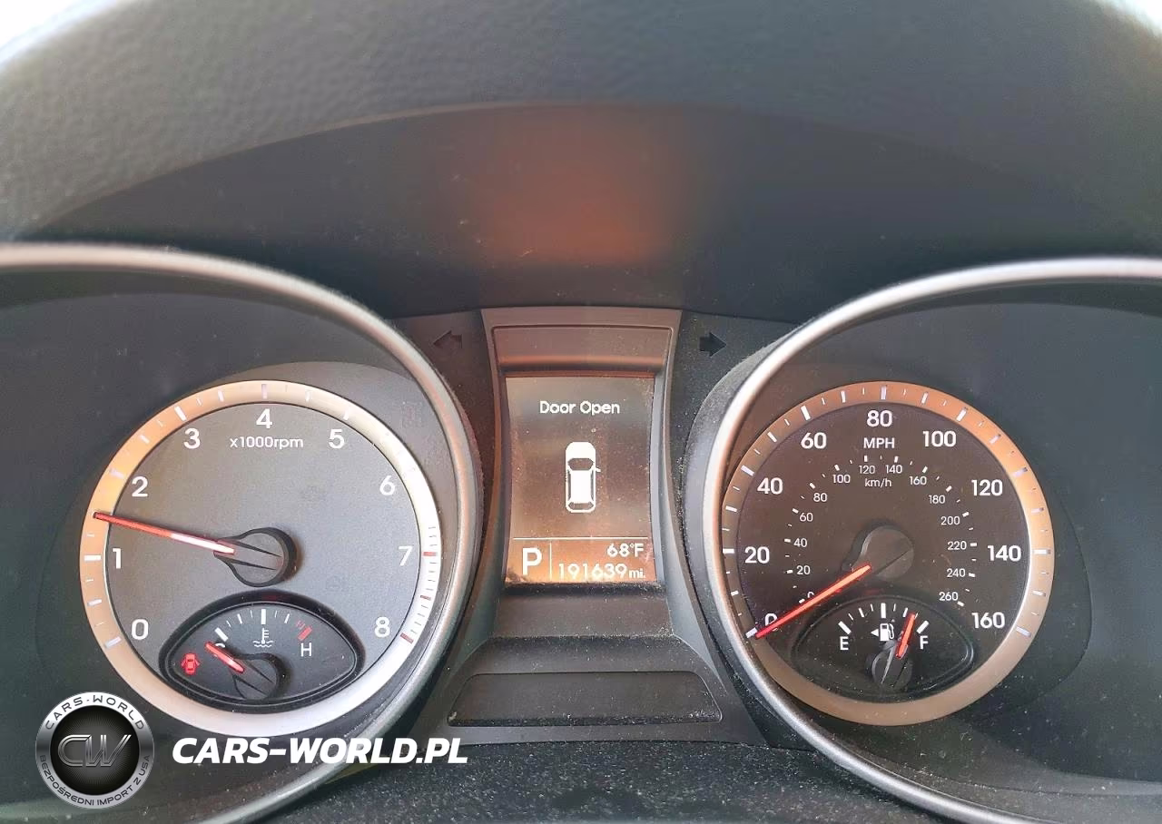 2014 Hyundai Santa Fe Sport 2.4L VIN:5XYZTDLBXEG194265 - 9