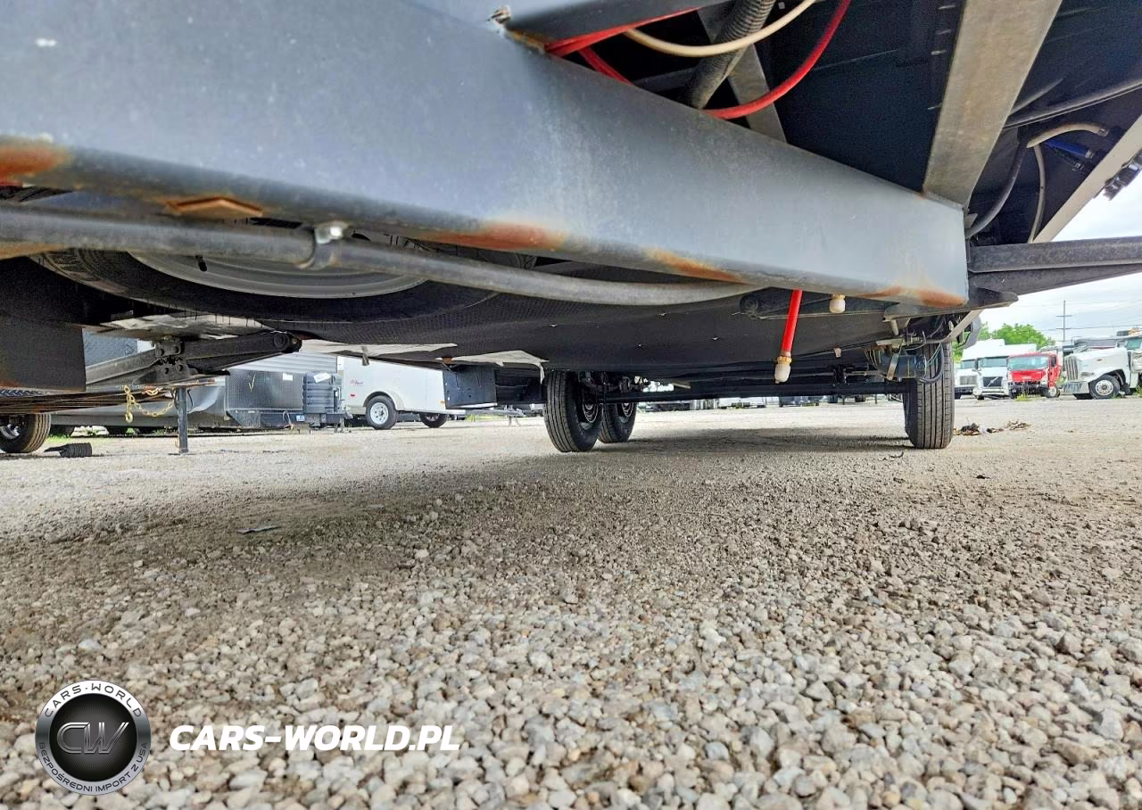 2022 Forest River Xlr Camper VIN:4X4TXLD29NF169583 - 8