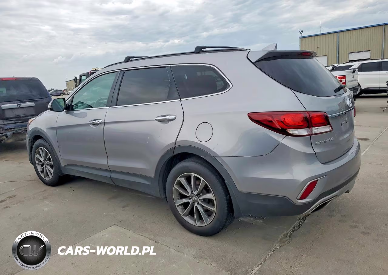 2018 Hyundai Santa Fe Se VIN:KM8SNDHF3JU287057 - 2
