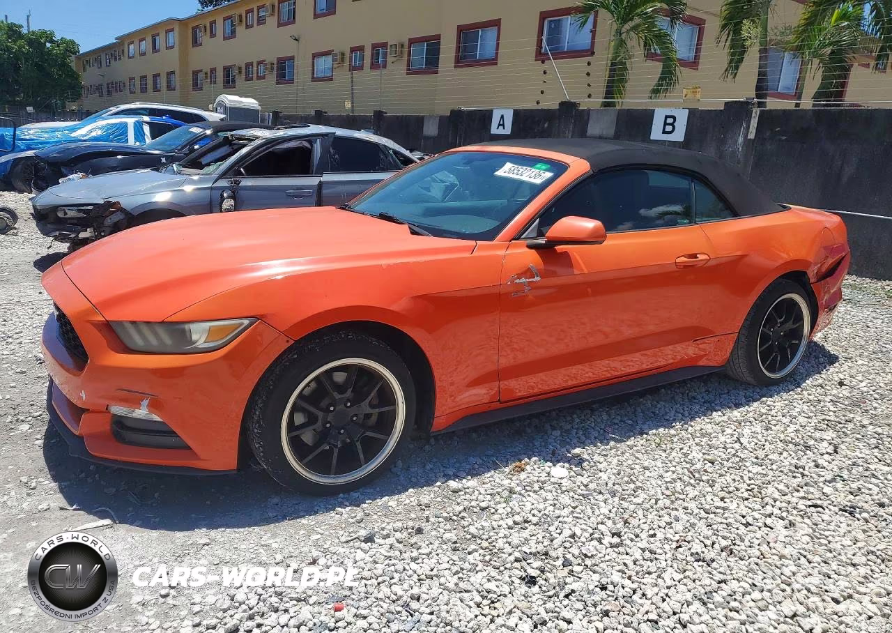 2015 Ford Mustang – zdjęcie 1 z 12