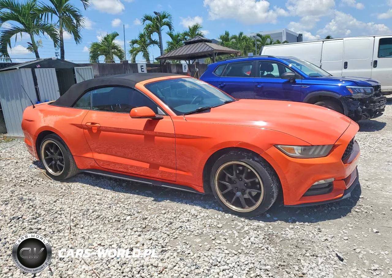 2015 Ford Mustang VIN:1FATP8EM6F5401010 - 4