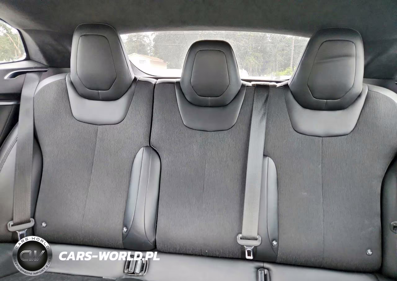 2017 Tesla Model S VIN:5YJSA1E13HF184540 - 10