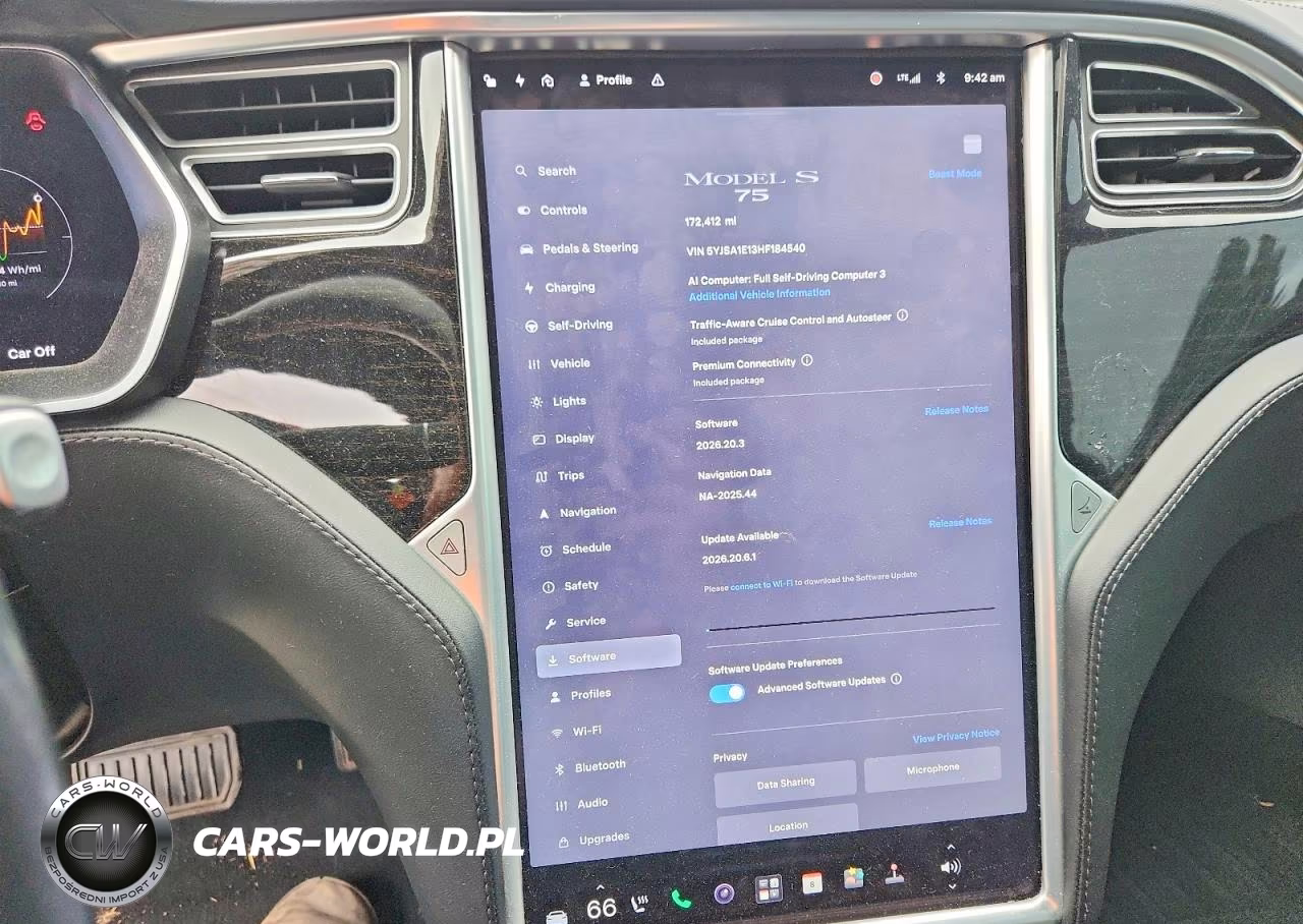 2017 Tesla Model S VIN:5YJSA1E13HF184540 - 9