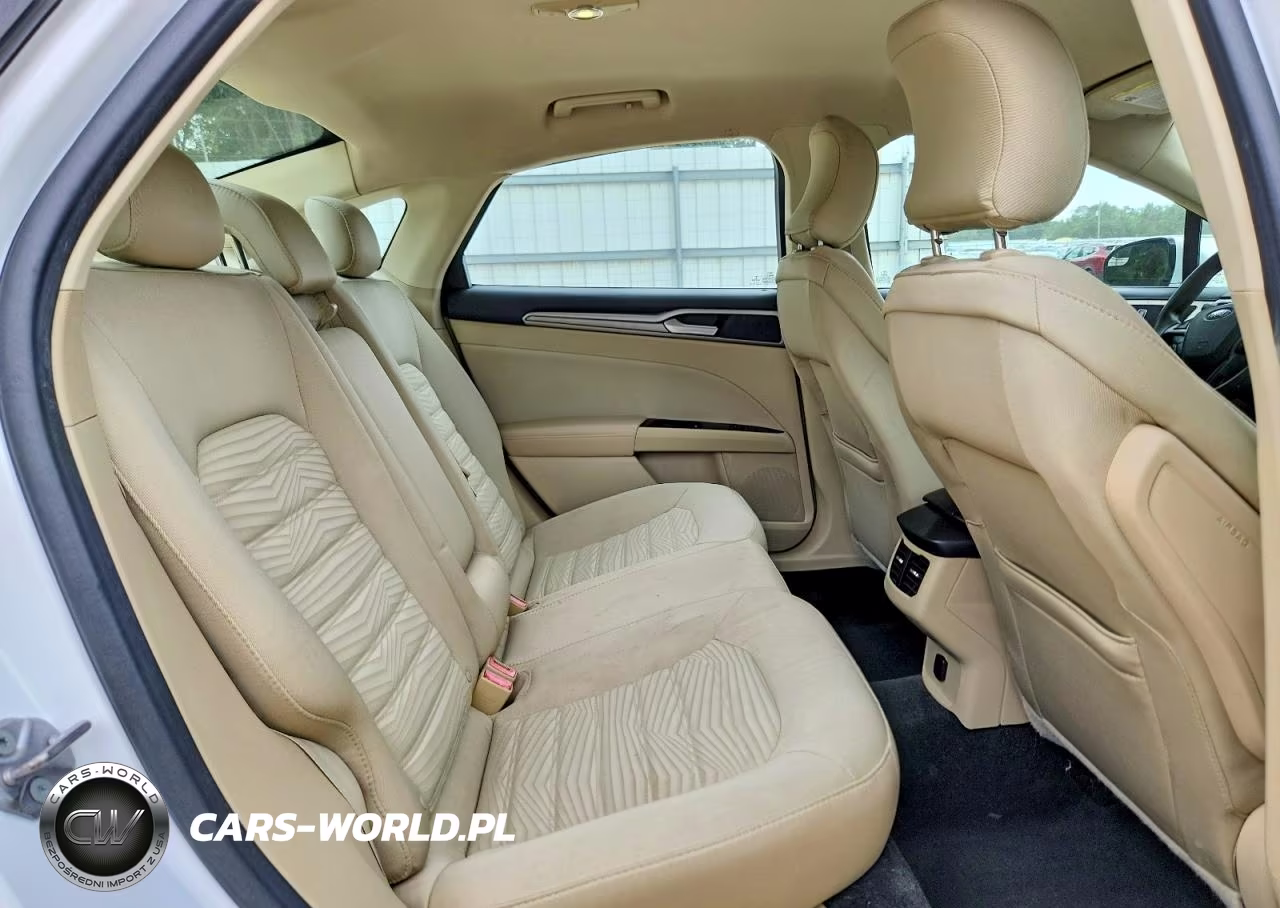 2016 Ford Fusion Se VIN:3FA6P0H72GR102634 - 10