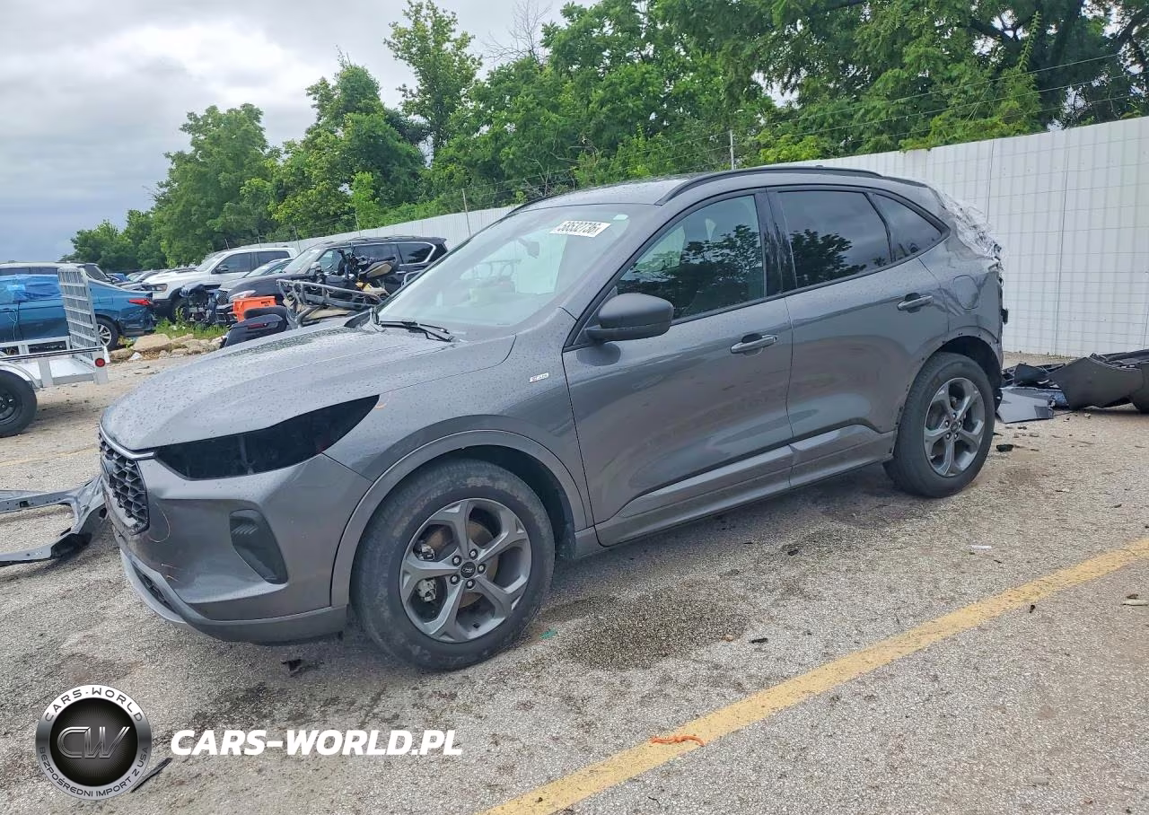 2023 Ford Escape St Line – zdjęcie 1 z 13