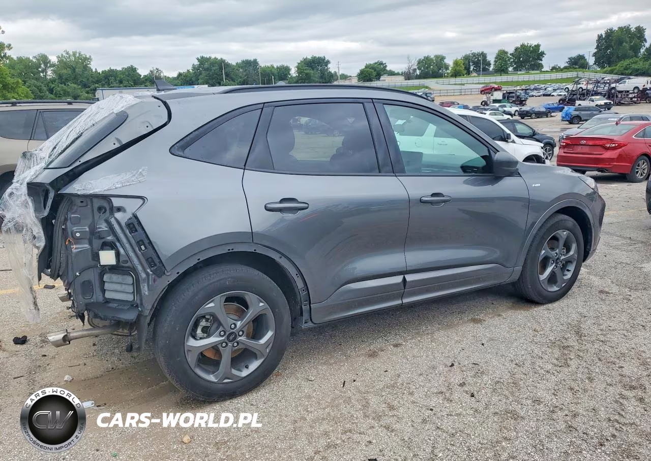 2023 Ford Escape St Line VIN:1FMCU9MN6PUB36210 - 3