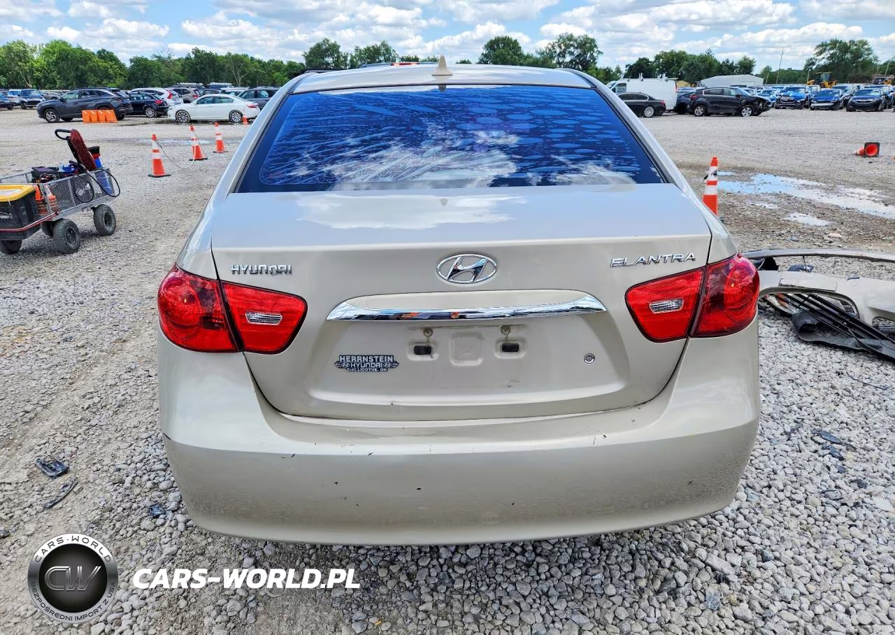 2010 Hyundai Elantra 4D VIN:KMHDU4AD9AU167574 - 6