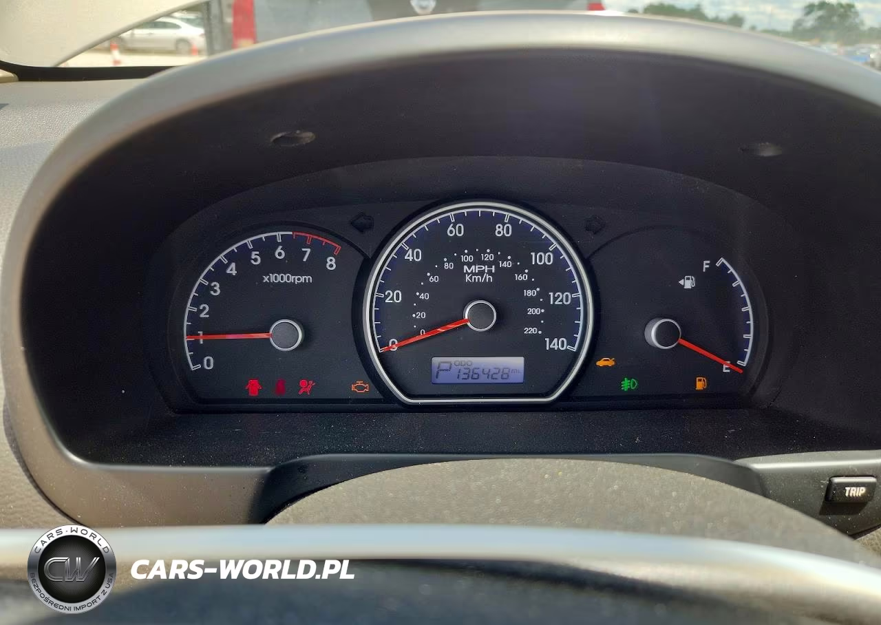 2010 Hyundai Elantra 4D VIN:KMHDU4AD9AU167574 - 9