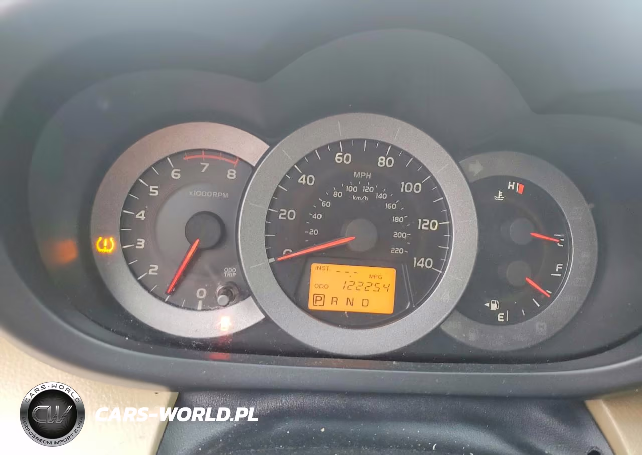 2010 Toyota Rav4 Base VIN:JTMBF4DV7AD029588 - 9