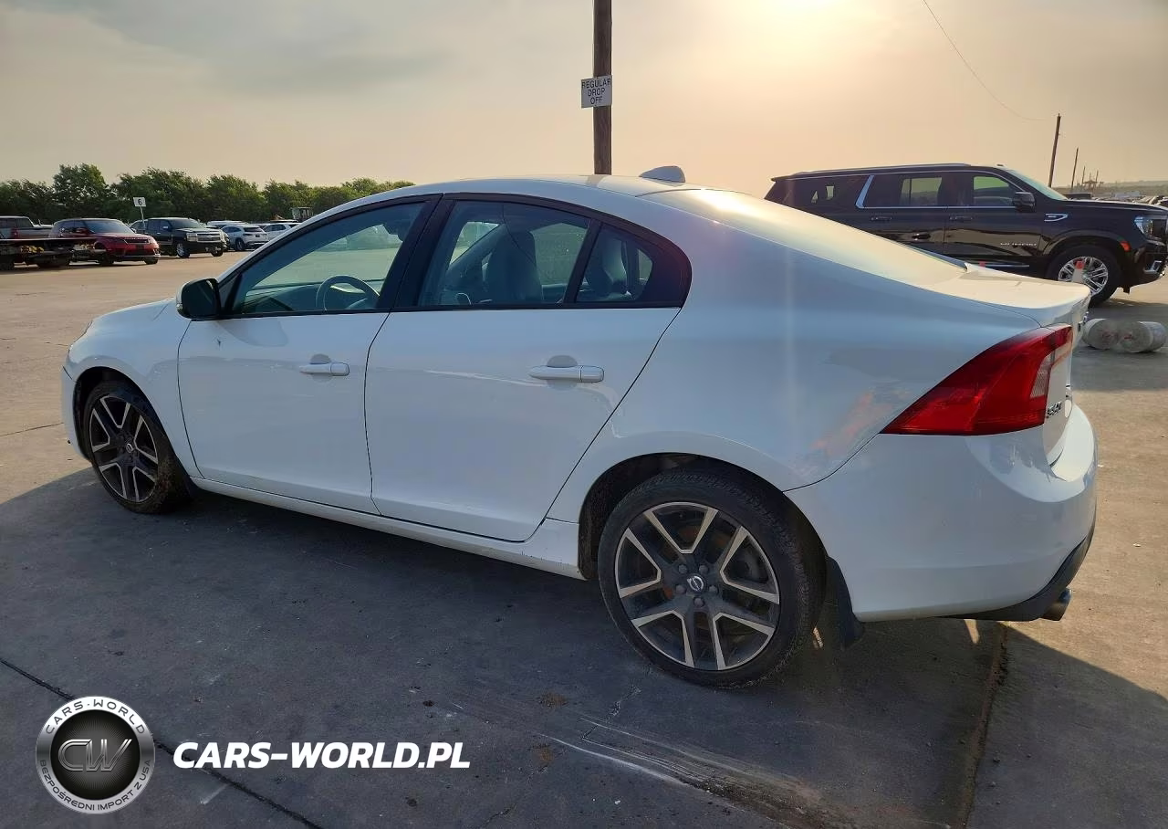 2018 Volvo S60 Dynamic VIN:YV126MFL5J2452798 - 2