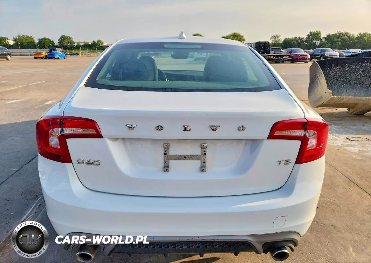 2018 Volvo S60 Dynamic VIN:YV126MFL5J2452798 - 6