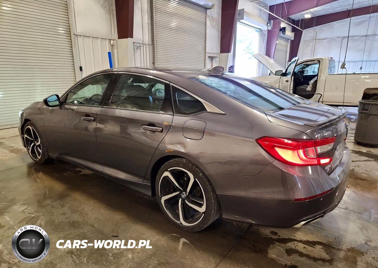 2018 Honda Accord Sport VIN:1HGCV1F39JA011856 - 2