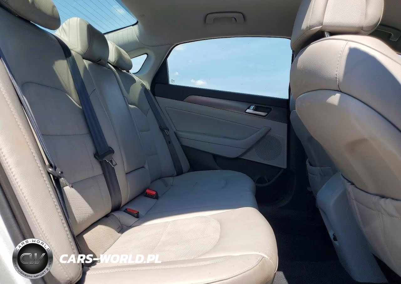 2015 Hyundai Sonata Sport VIN:5NPE34AFXFH072391 - 10