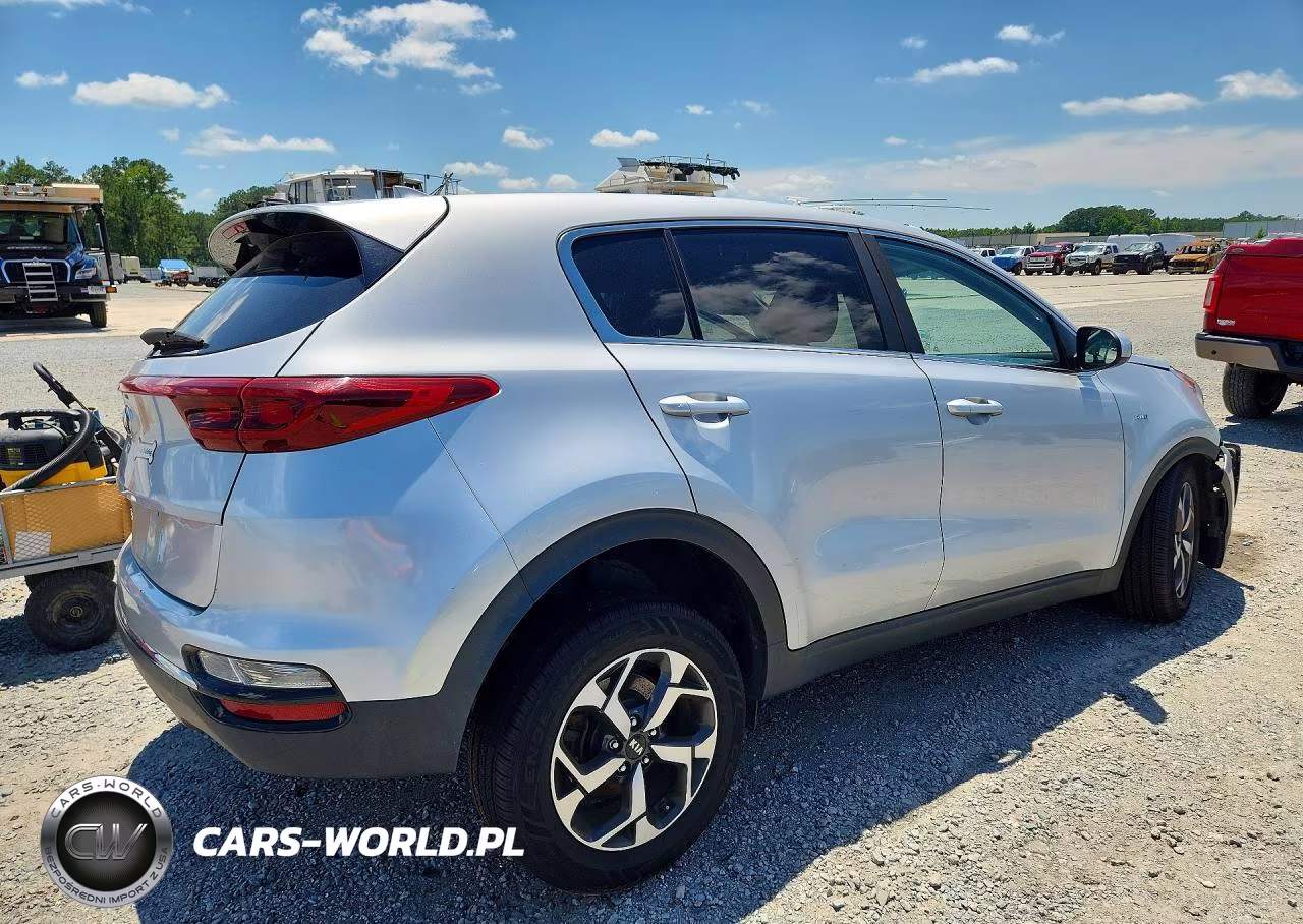 2020 Kia Sportage Lx VIN:KNDPMCACXL7646722 - 3