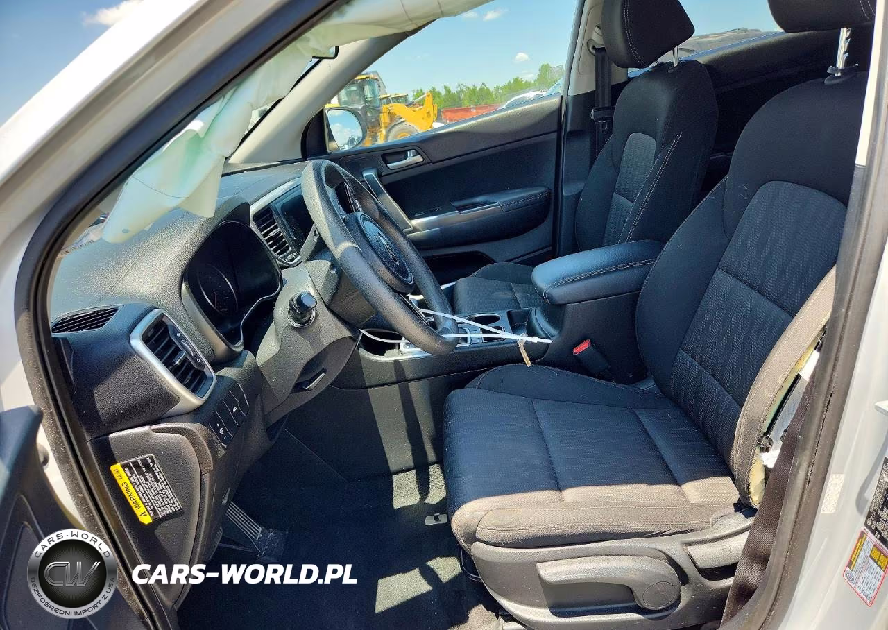 2020 Kia Sportage Lx VIN:KNDPMCACXL7646722 - 7